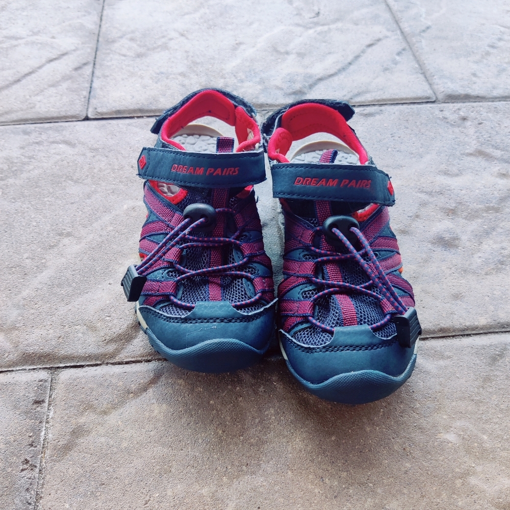 boys hiking shoes
